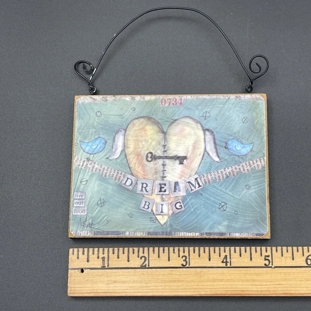 DEMDACO Joyful Nest Lisa Kaus Dream Big Wall Plaque Mixed Media Art Wire Hanger